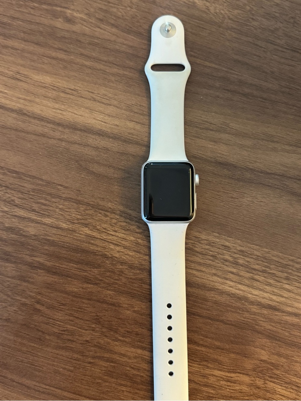 White Smartwatch with White Silicone Band - Electronics Wearable Series 3